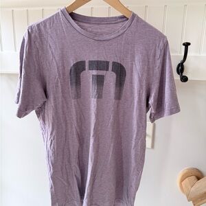 Travis Mathew purple t shirt size small